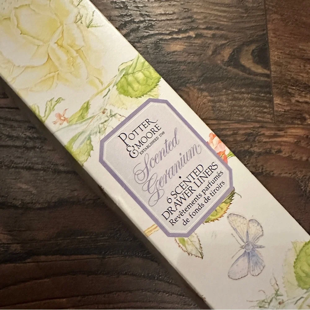 5x vintage Gardenia Scented Drawer Liners Potter & Moore